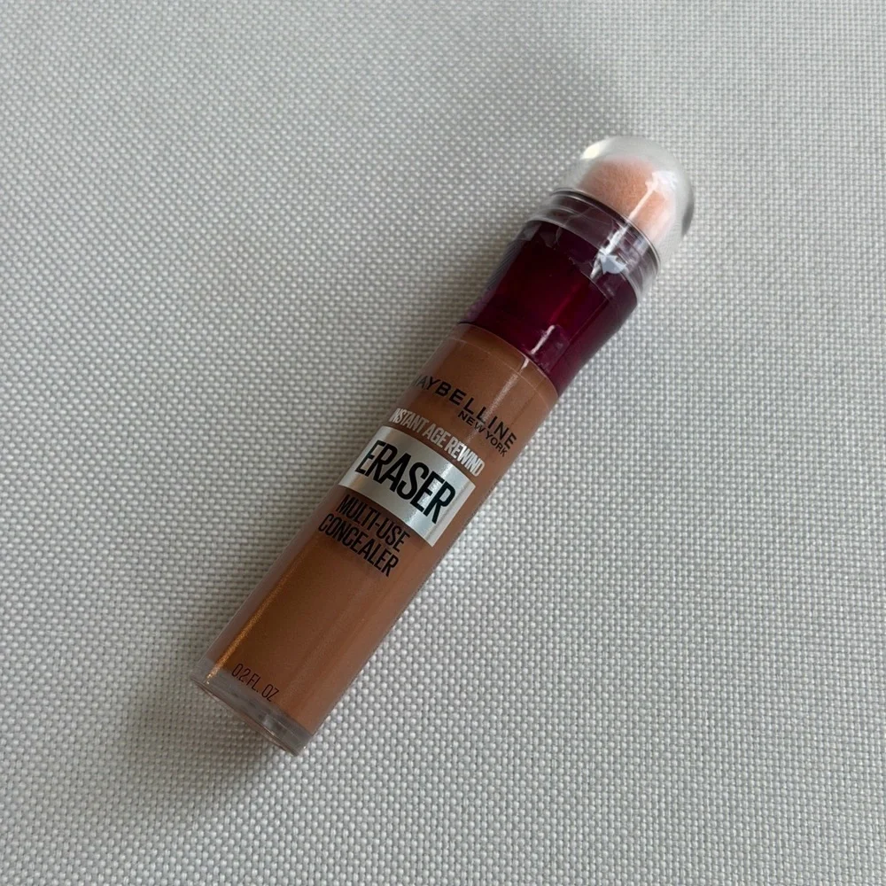 NWT Maybelline Instant Age Rewind Eraser Dark Circle Treatment Concealer
